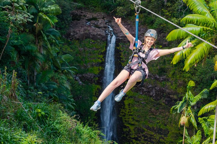 Big Island Zipline Tour Near Akaka Falls (250-ft Waterfall!) in